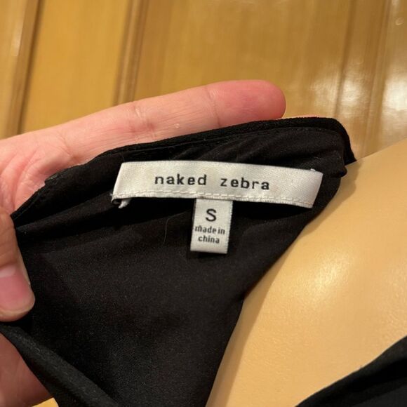 Naked Zebra Scalloped short sleeves  mini  Dress BLK SZ S - Picture 5 of 6